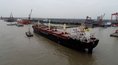 揚子江交付保加利亞Navibulgar首制31800載重噸大湖型散貨船，展現高端船舶制造實力